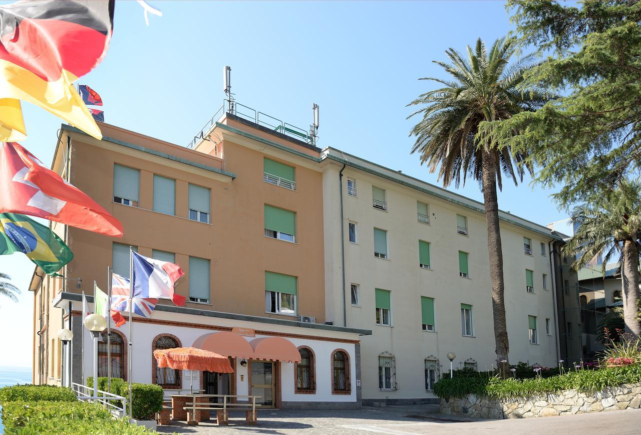 Casa Fatebenefratelli Hotel Varazze Exterior foto